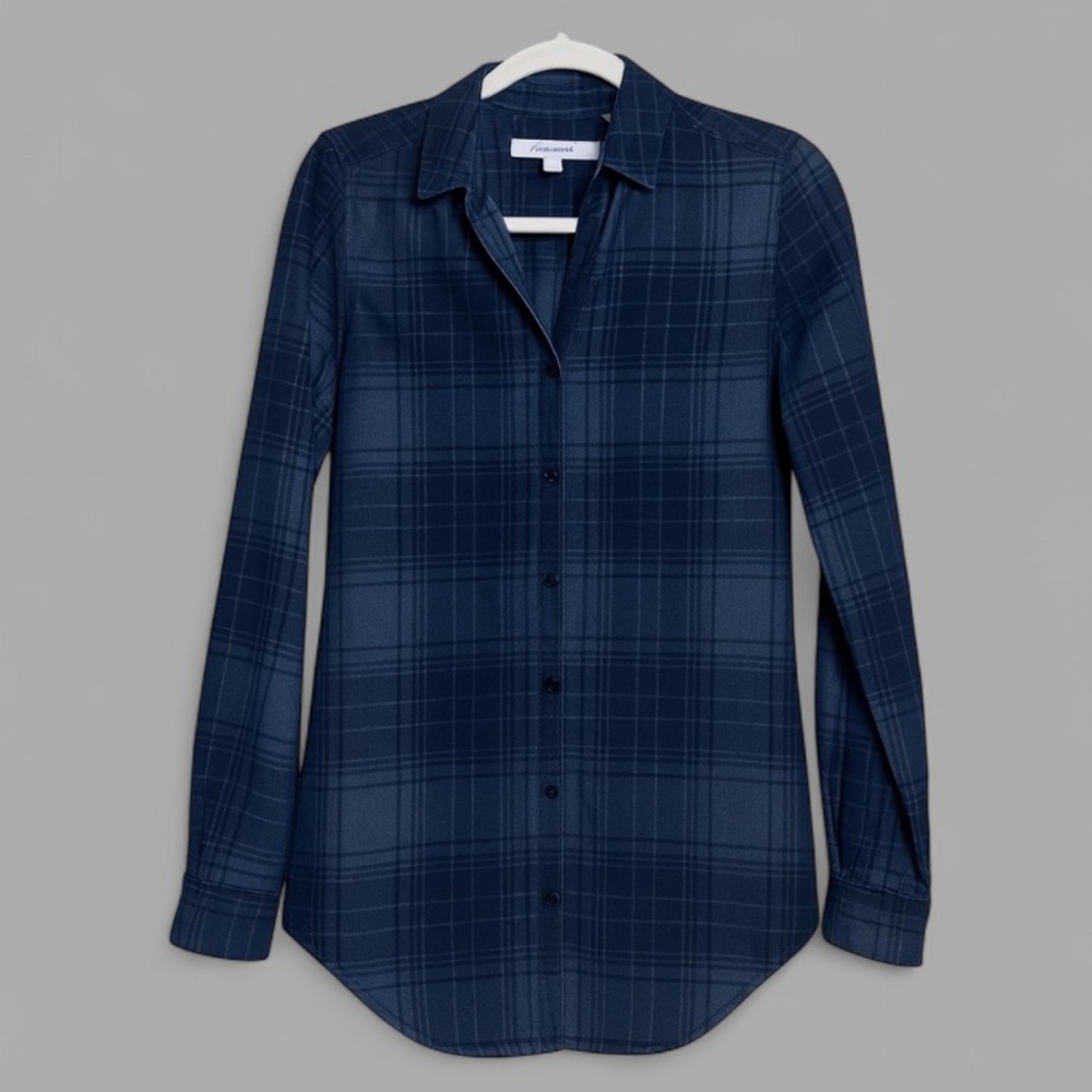 Foxcroft Dark Denim Plaid Tencel  button down women’s shirt Sz 4